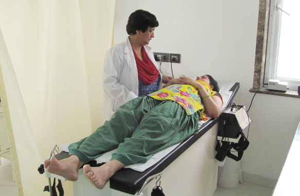 Dr. Jyoti Bhaskar with patient