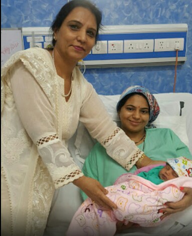 Dr Ruby Sehra with Patient