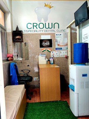 Waiting Area - Crown Multispeciality Dental Clinic, Uttam Nagar