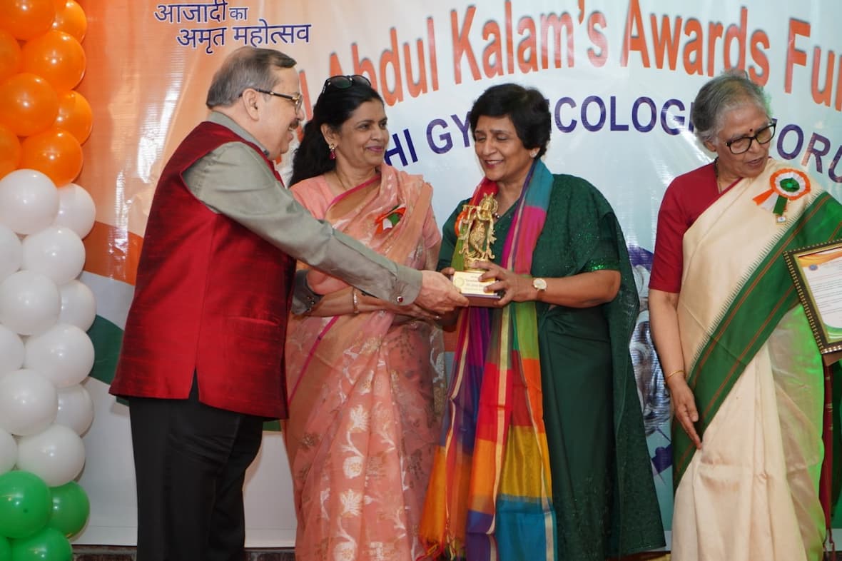 Dr. Jyoti Bhaskar awarded at Abdul Kalam's Awards Function
