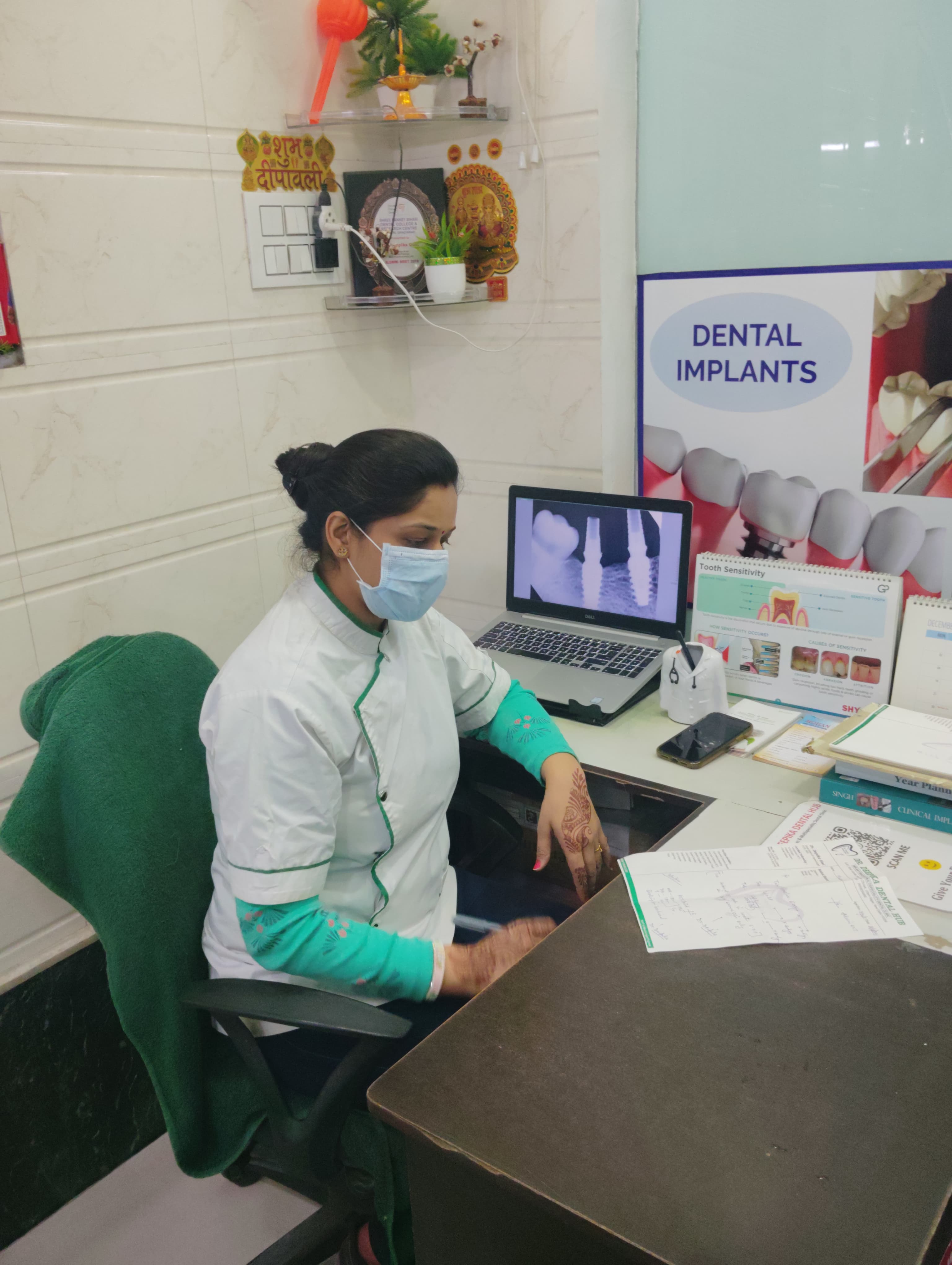 Consultation Area - Dr Deepika Dental Hub Clinic, Uttam Nagar