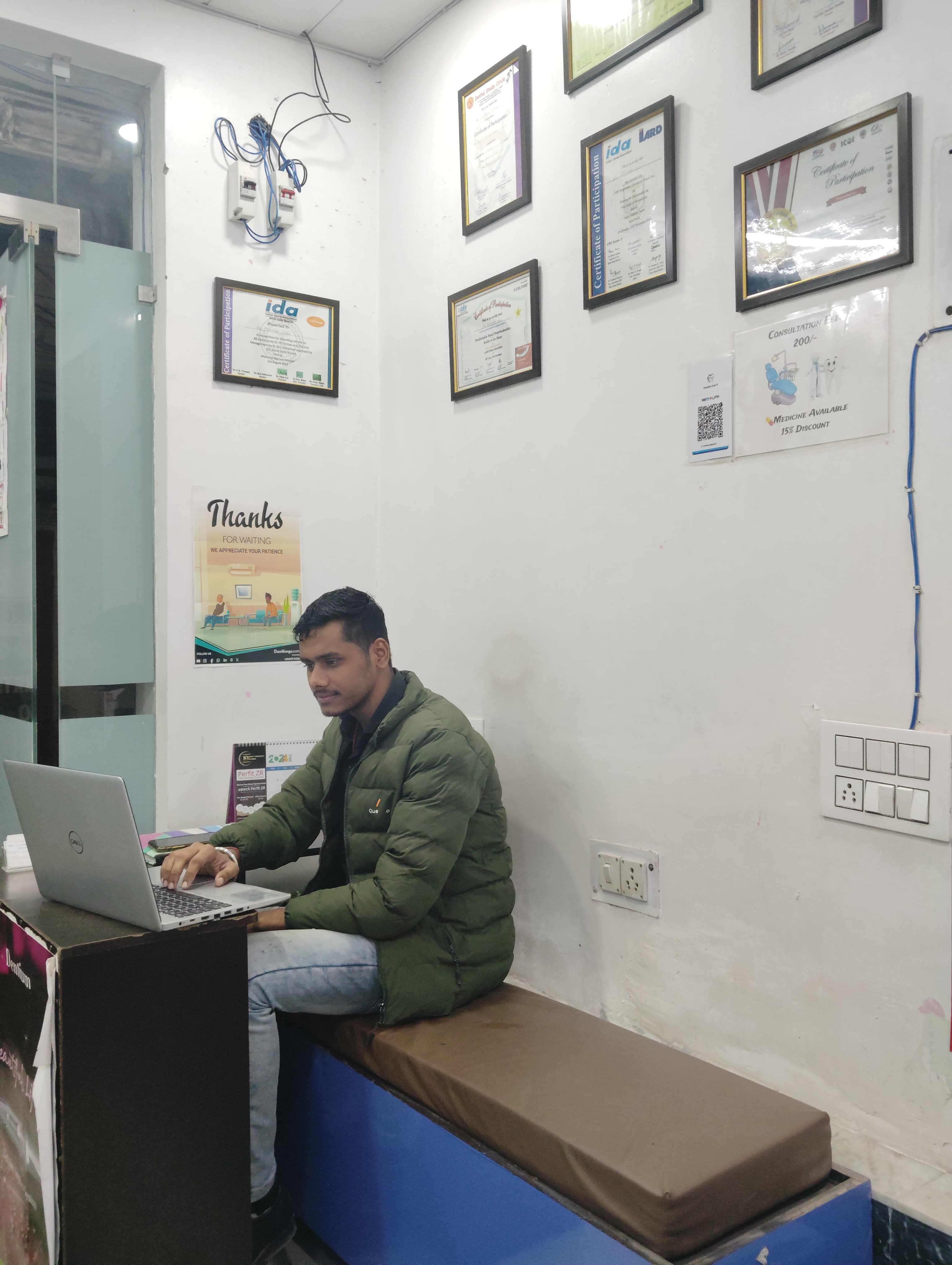 Help Desk - Dr Deepika Dental Hub Clinic, Uttam Nagar