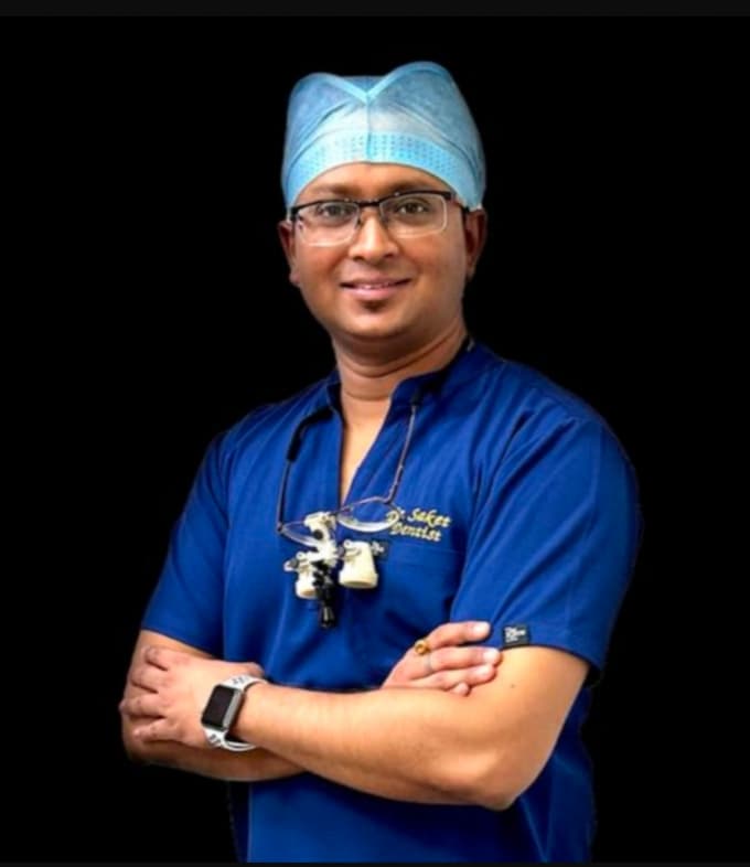 Dentist in indirapuram, Ghaziabad - Dr. Saket Gaurav