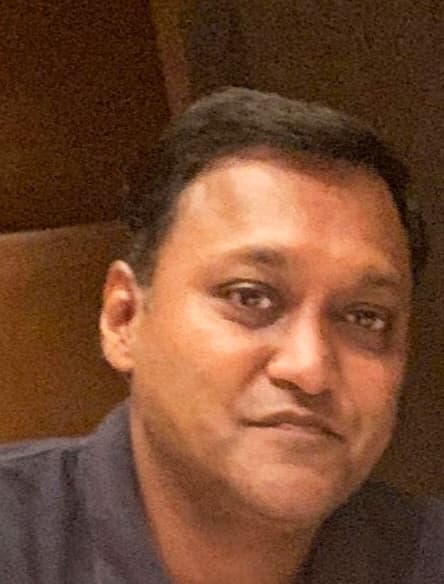 Eye Specialist in West Delhi - Dr. Nishank Mittal