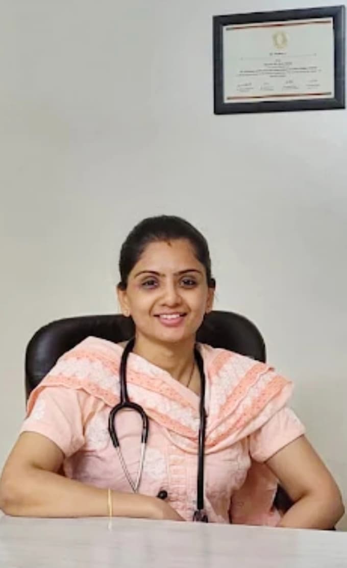 Dr. J. Madhavi - Gynecologist in Mayur Vihar Phase -2