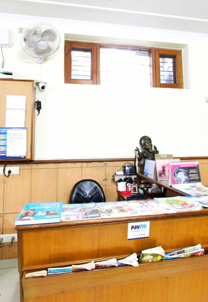 Help Desk - Dr. Arvind Garg New Born Child Clinic in Sector 19, Noida