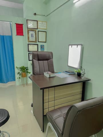 Consultation Area - The Healing Touch Clinic Sec 75, Noida