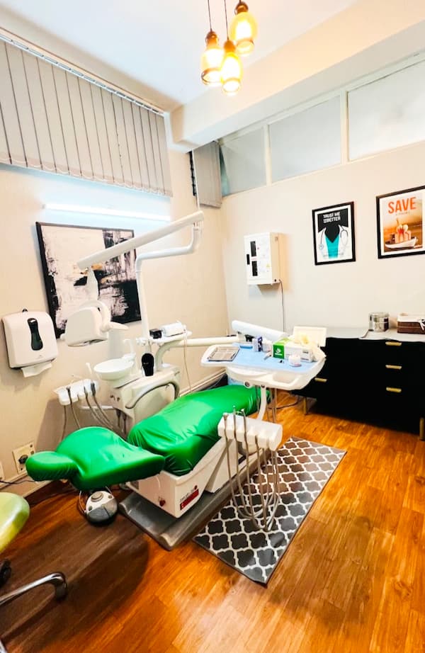 best dental treatment in sector 61, noida