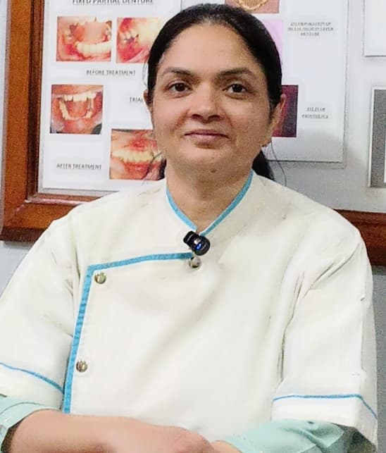 Dr. Shalini Jain Best Dentist in Sector 49 Noida