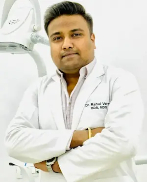 Prosthodontist in VikasPuri, Delhi